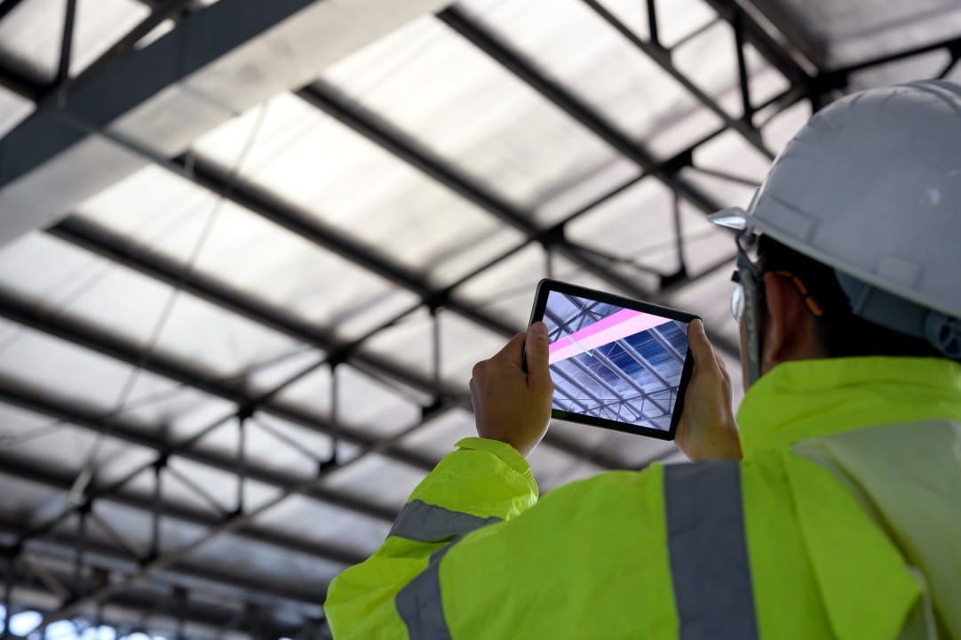 Should Commercial Building Owners Invest in Regular Facade Inspections?