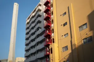 How Do You Coordinate Painting with Other Ongoing Construction or Maintenance Work?