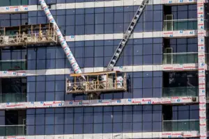 What Are The Benefits of Rope Access Service in Commercial Painting?